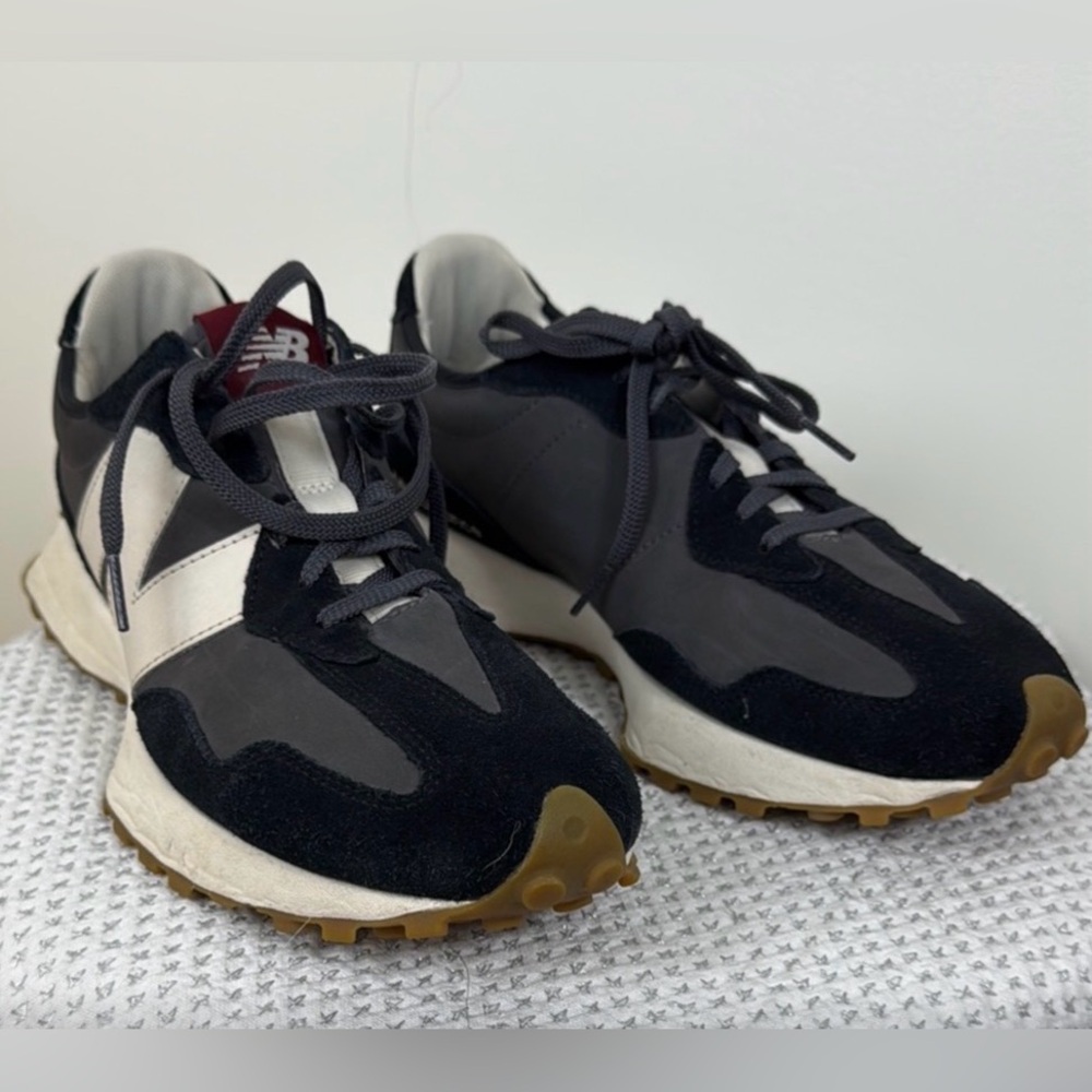 New Balance 327 sz 11